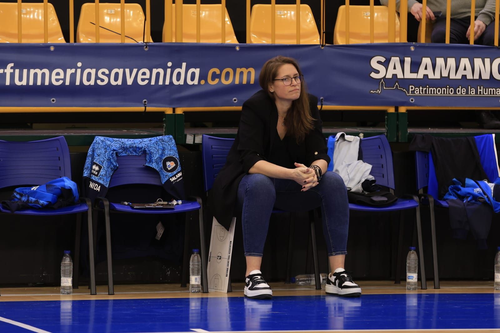 Victoria de campeón de Perfumerías Avenida frente a Valencia Basket