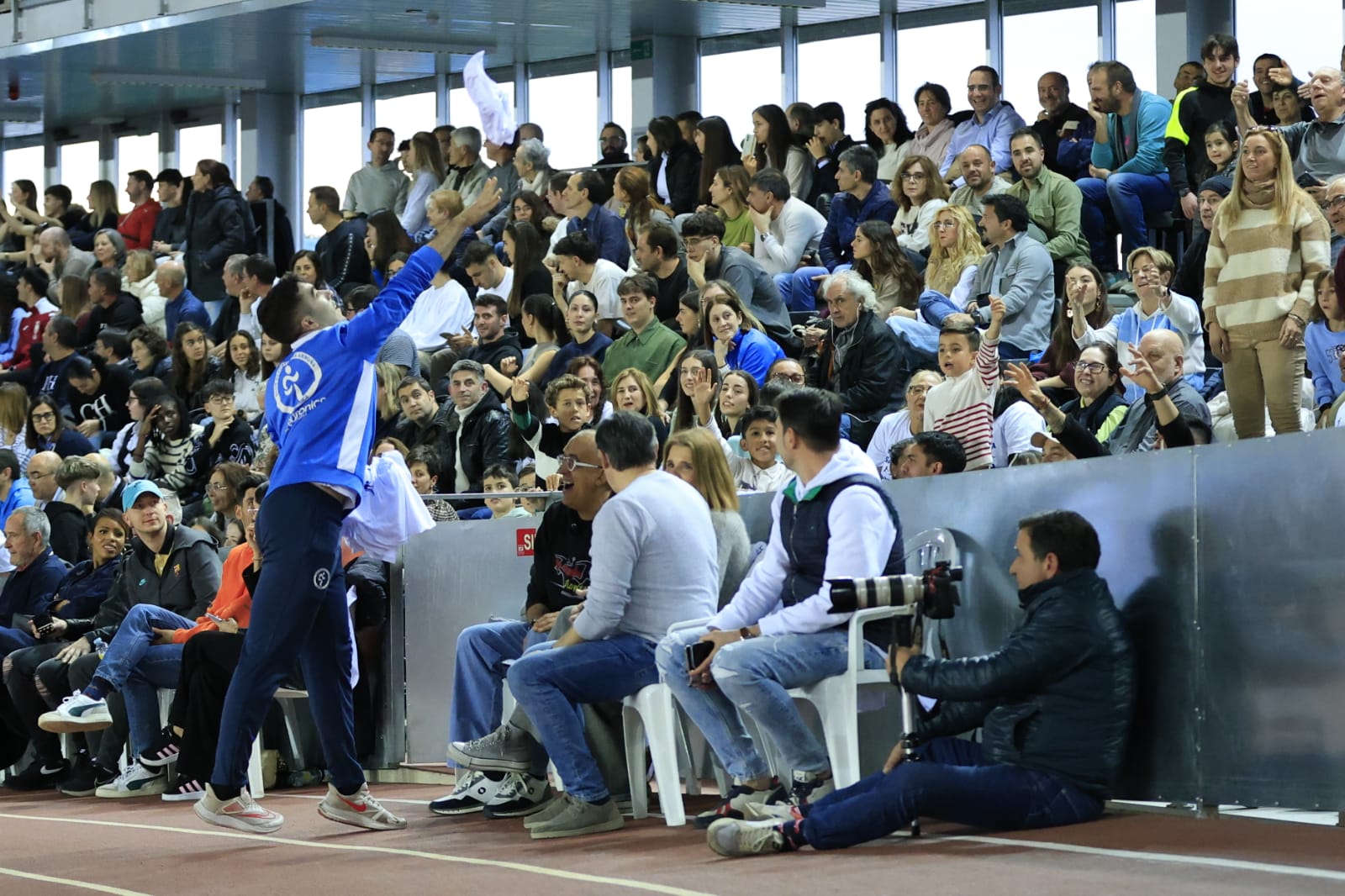 En imágenes, el I Trofeo de Atletismo Ciudad de Salamanca en Pista Cubierta