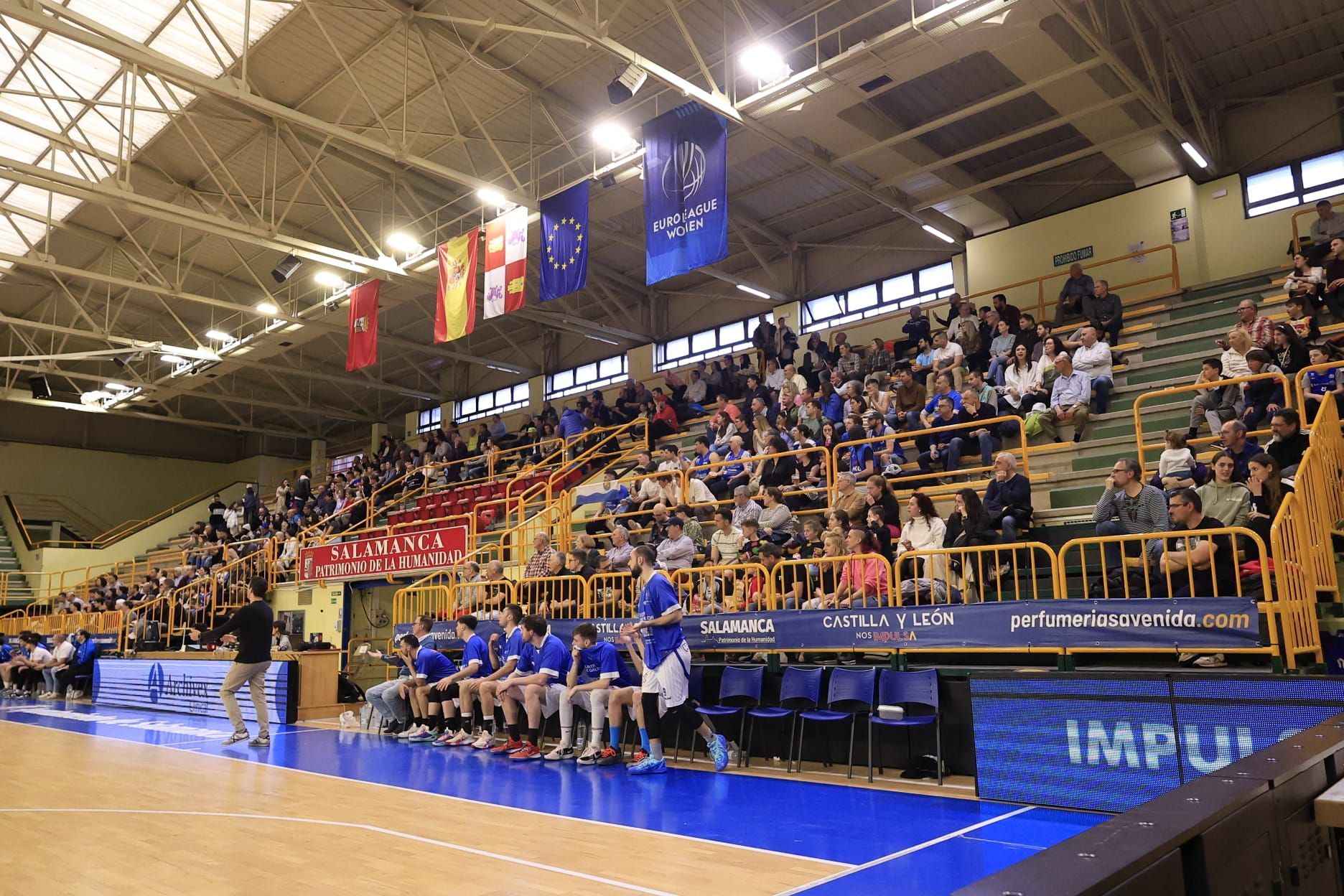 En imágenes la derrota de Avenida Xoborg ante el Peixe Galego