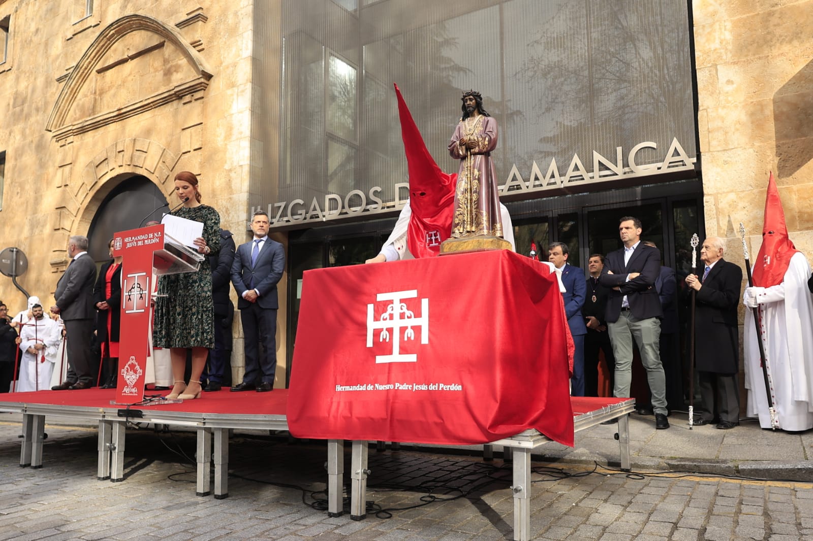 El nuevo paso de Jesús del Perdón se estrena sin indulto