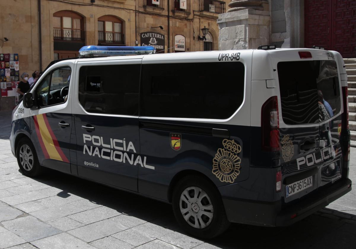 Detenido en Salamanca tras robar las llaves de una furgoneta y colarse en una empresa