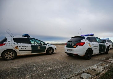 Atrapado en su vehículo un hombre de 88 años tras sufrir un accidente en Salamanca