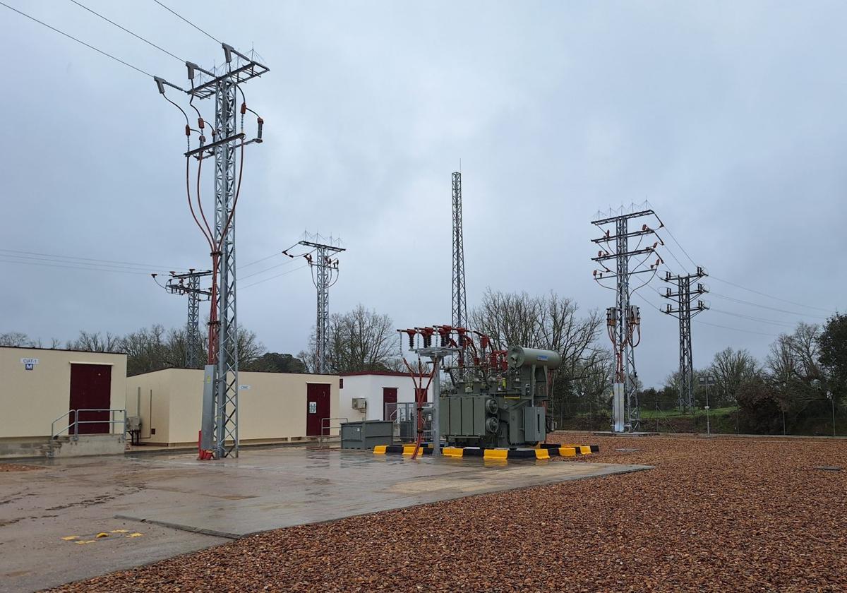 La nueva subestación eléctrica Fuenteguinaldo mejora la fiabilidad y minimiza el impacto visual
