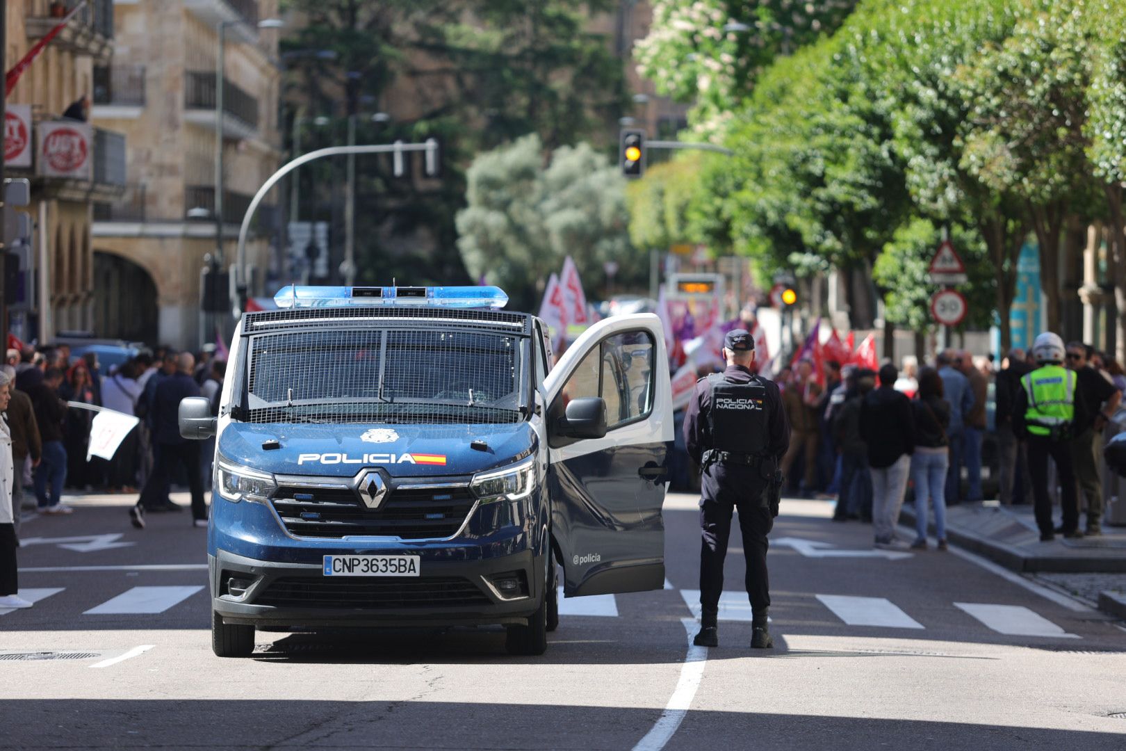 2.500 personas claman en Salamanca por los derechos de los trabajadores