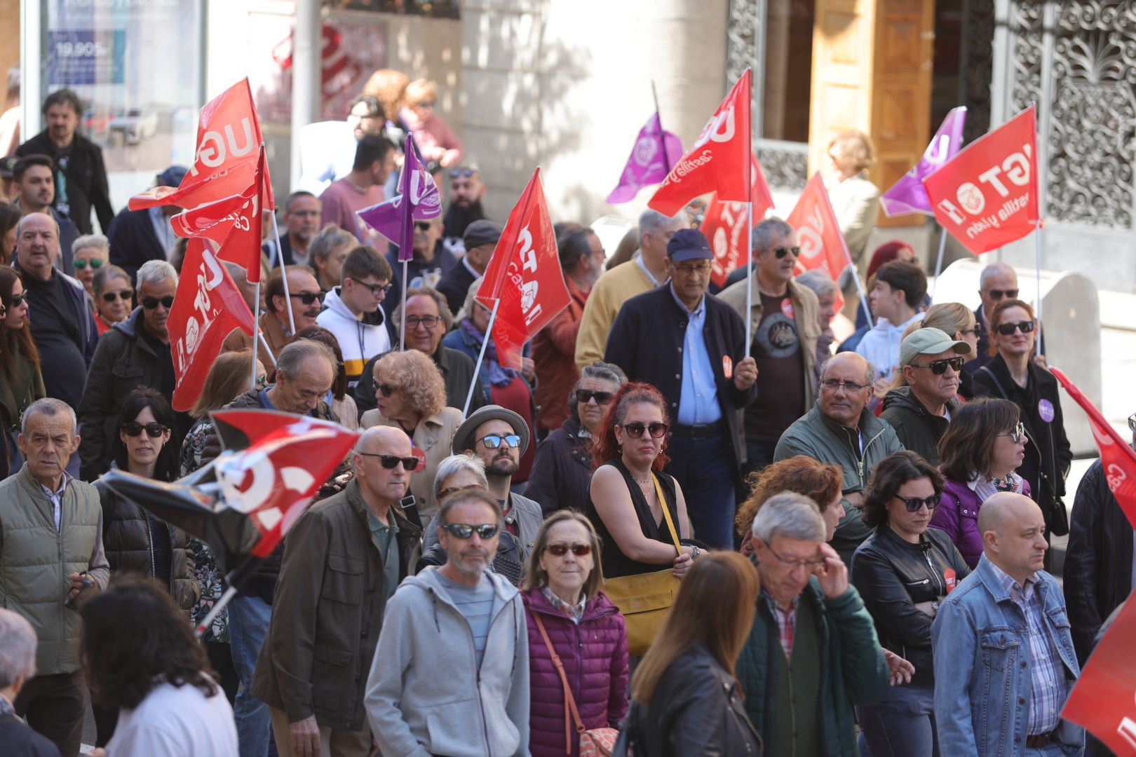 2.500 personas claman en Salamanca por los derechos de los trabajadores