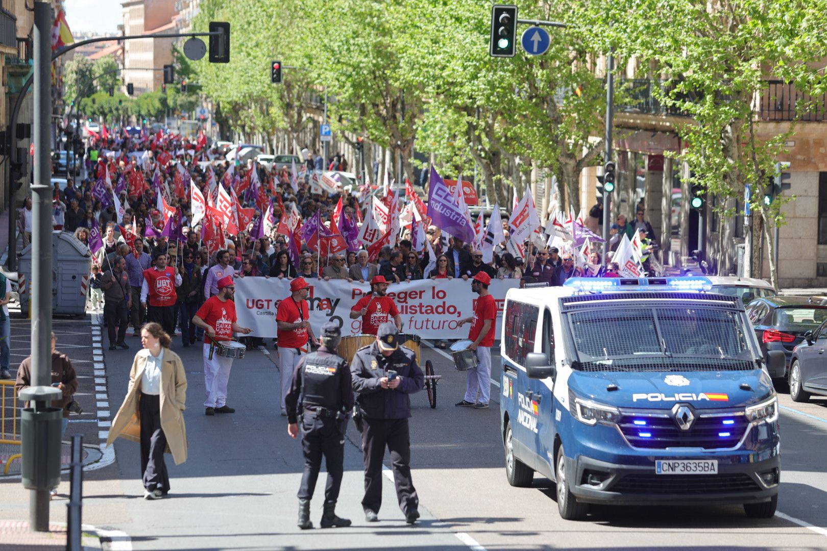 2.500 personas claman en Salamanca por los derechos de los trabajadores