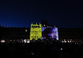 Videomapping del Fàcyl en la Plaza Mayor de Salamanca