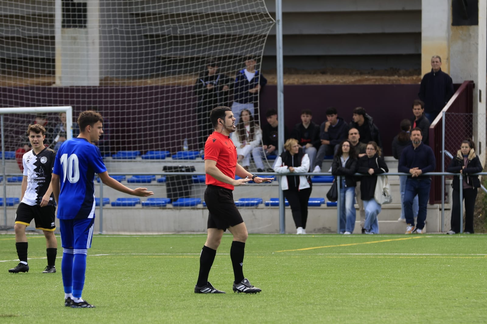 El Juvenil de Unionistas vence y espera a la última jornada para el posible ascenso