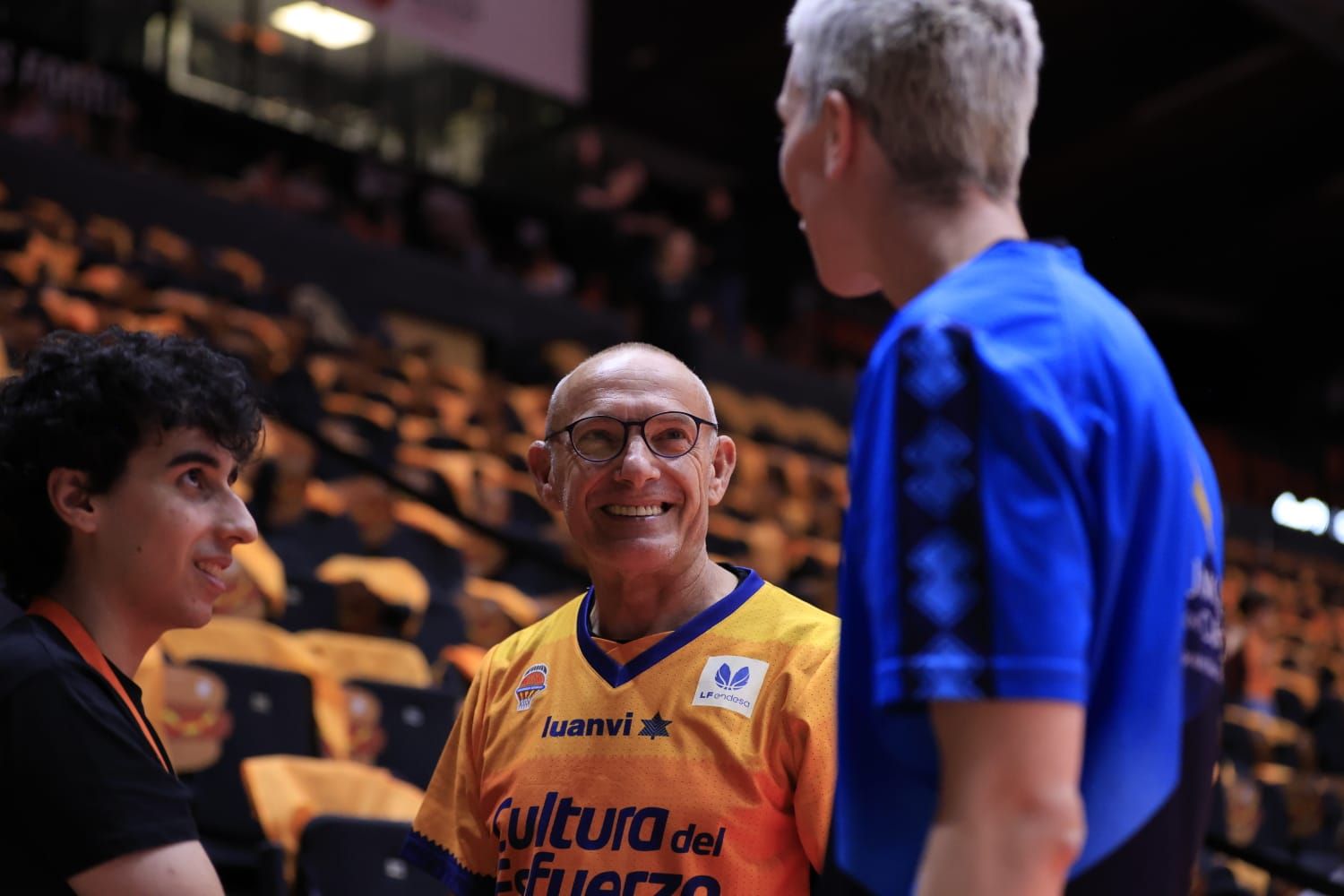 En imágenes la derrota de Perfumerías Avenida frente a Valencia Basket