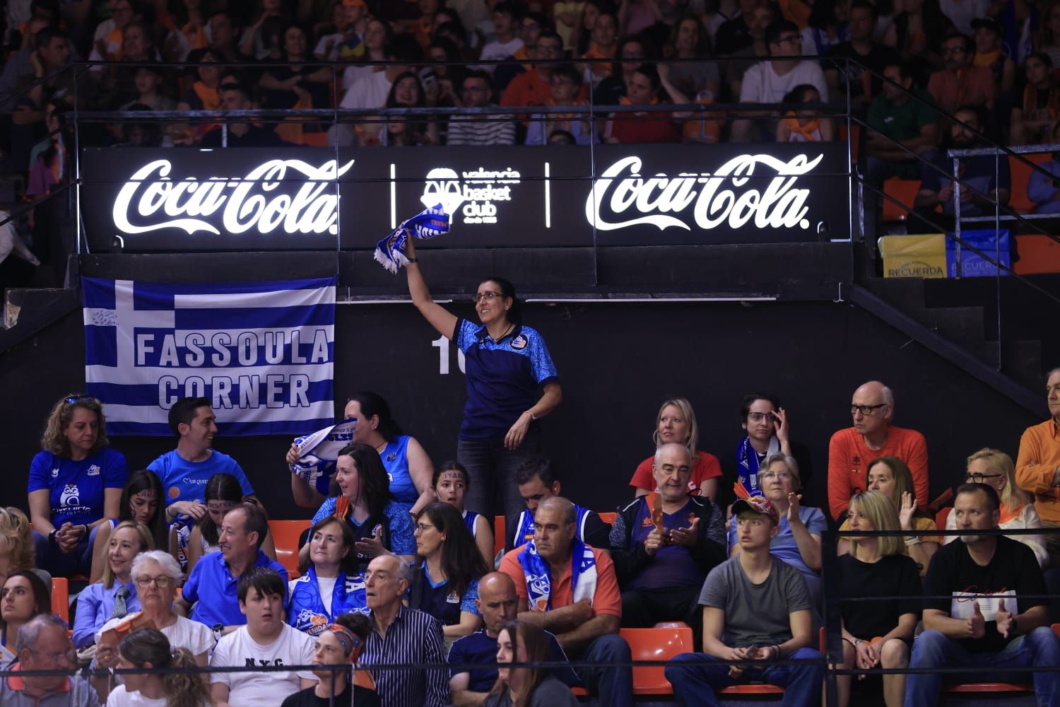 En imágenes la derrota de Perfumerías Avenida frente a Valencia Basket