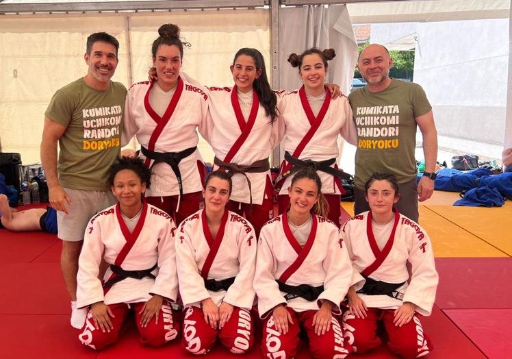 Componentes del equipo de Segunda Femenina.