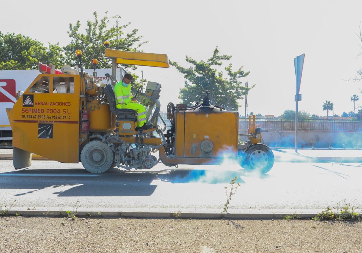 Cortes de tráfico y previsibles atascos por los arreglos de los baches en las autovías de Salamanca