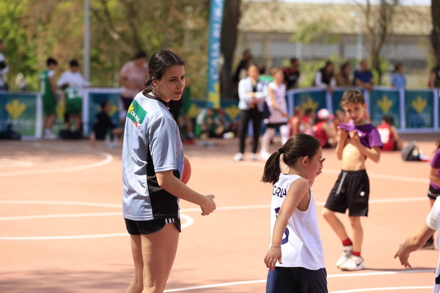 Día del Minibasket en Salamanca: once horas entre canastas