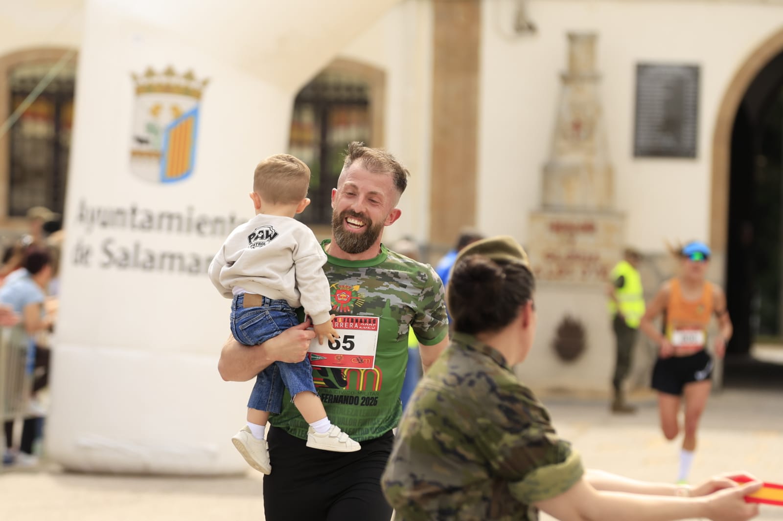 La XIII Carrera Cívico-Militar &#039;San Fernando&#039; de Salamanca, en imágenes