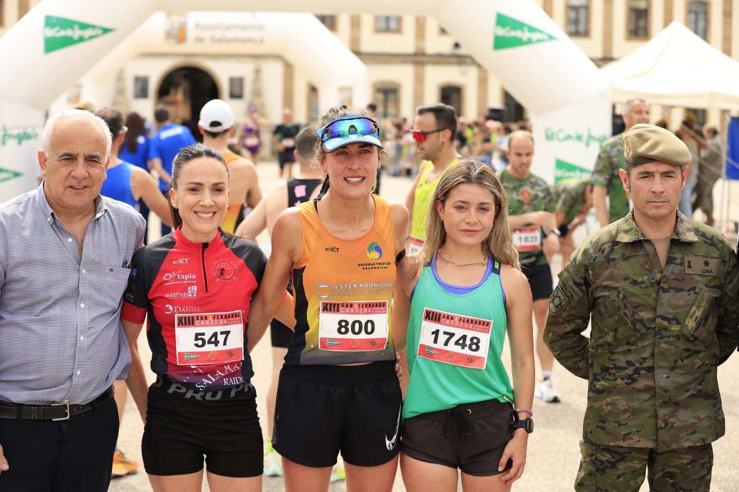 La XIII Carrera Cívico-Militar &#039;San Fernando&#039; de Salamanca, en imágenes