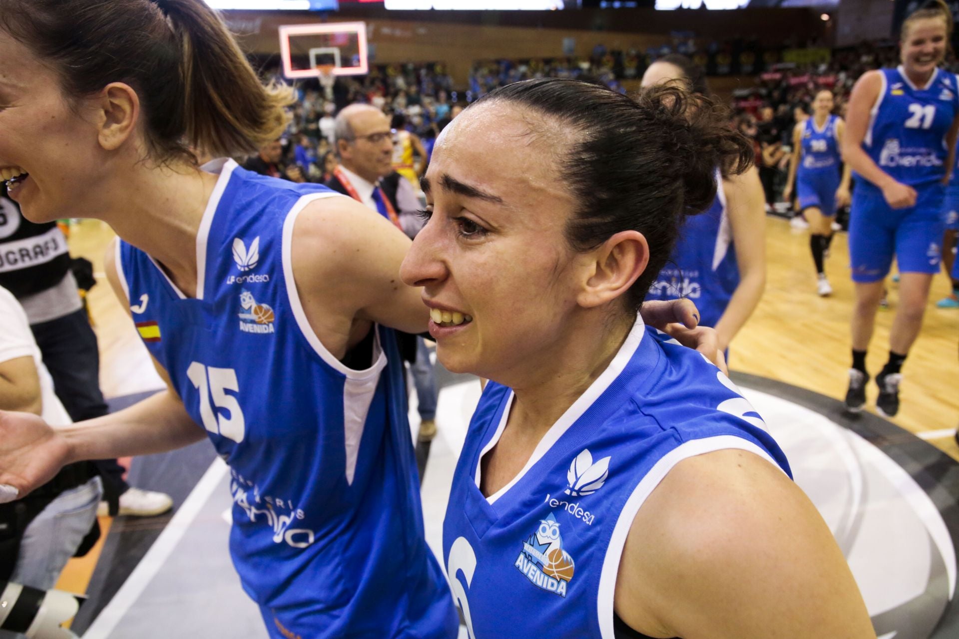 La carrera de Silvia Domínguez, en imágenes