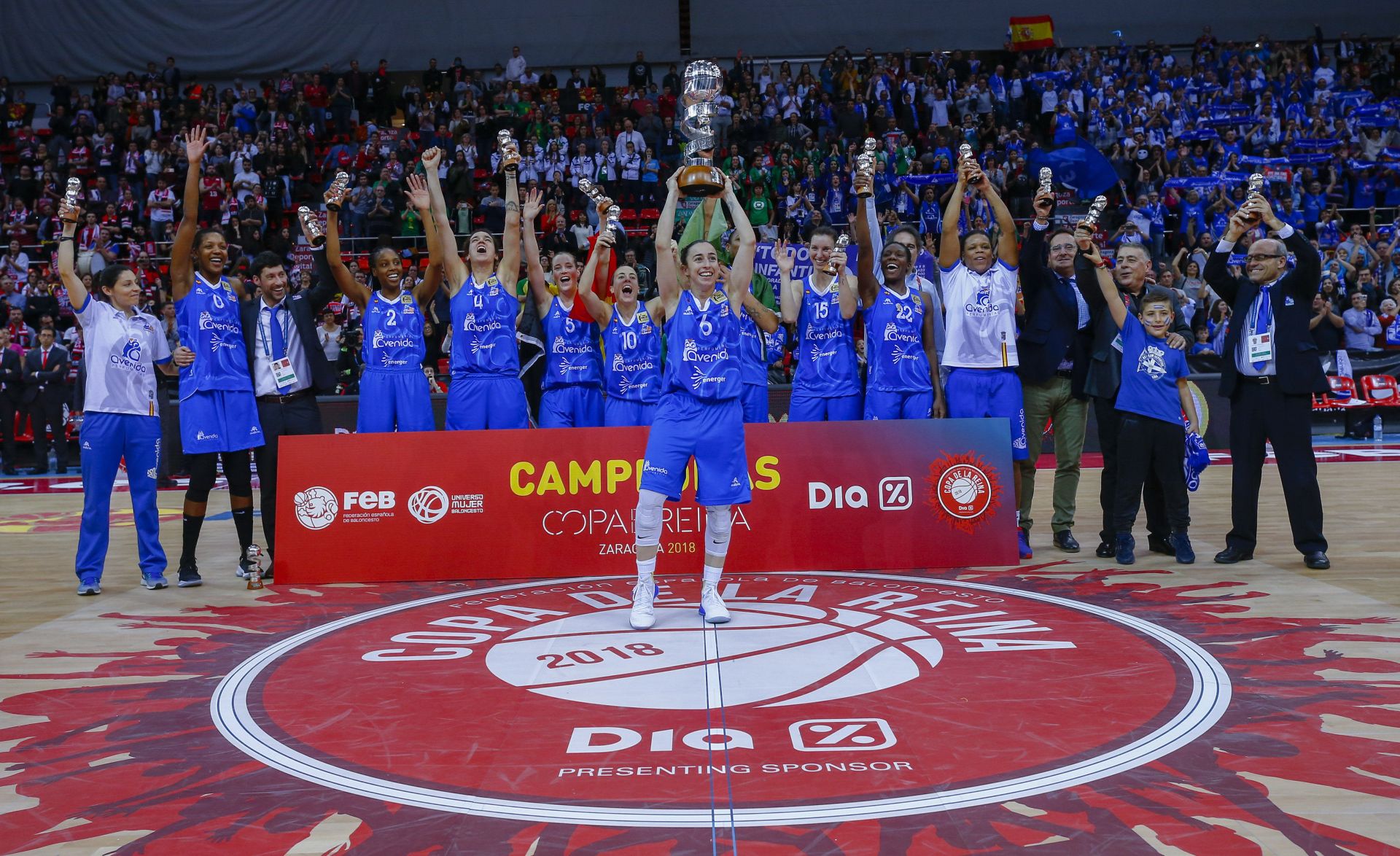 La carrera de Silvia Domínguez, en imágenes