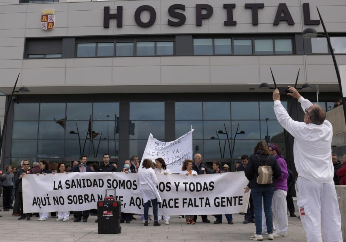 Casi el 40% de los médicos colegiados en Salamanca tiene más de 65 años