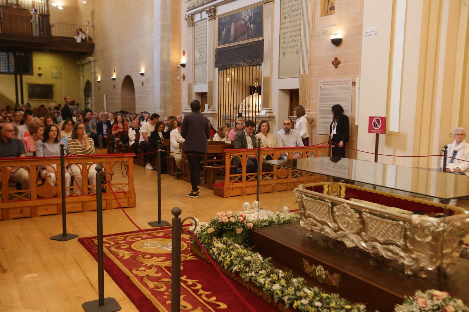 Así se ha vivido el último día de veneración a Santa Teresa, en imágenes