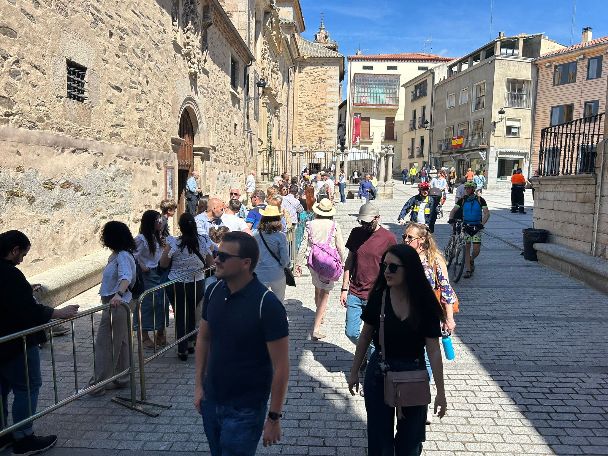 Así se ha vivido el último día de veneración a Santa Teresa, en imágenes