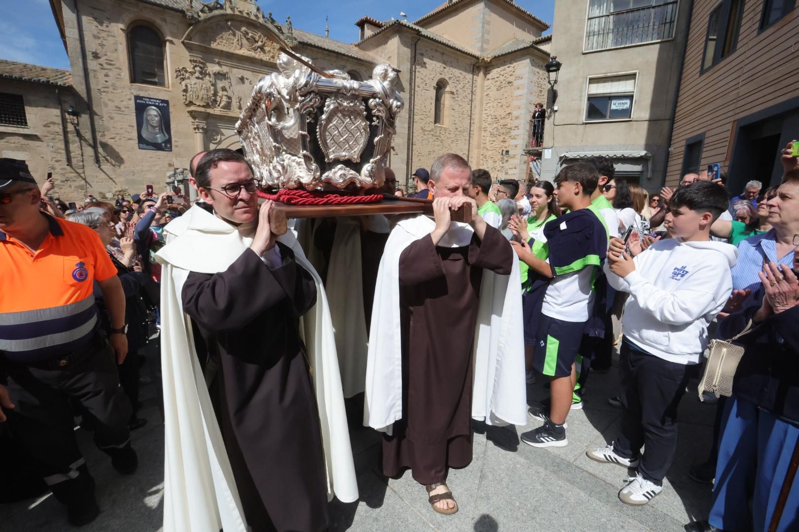 El traslado de Santa Teresa de Jesús en imágenes