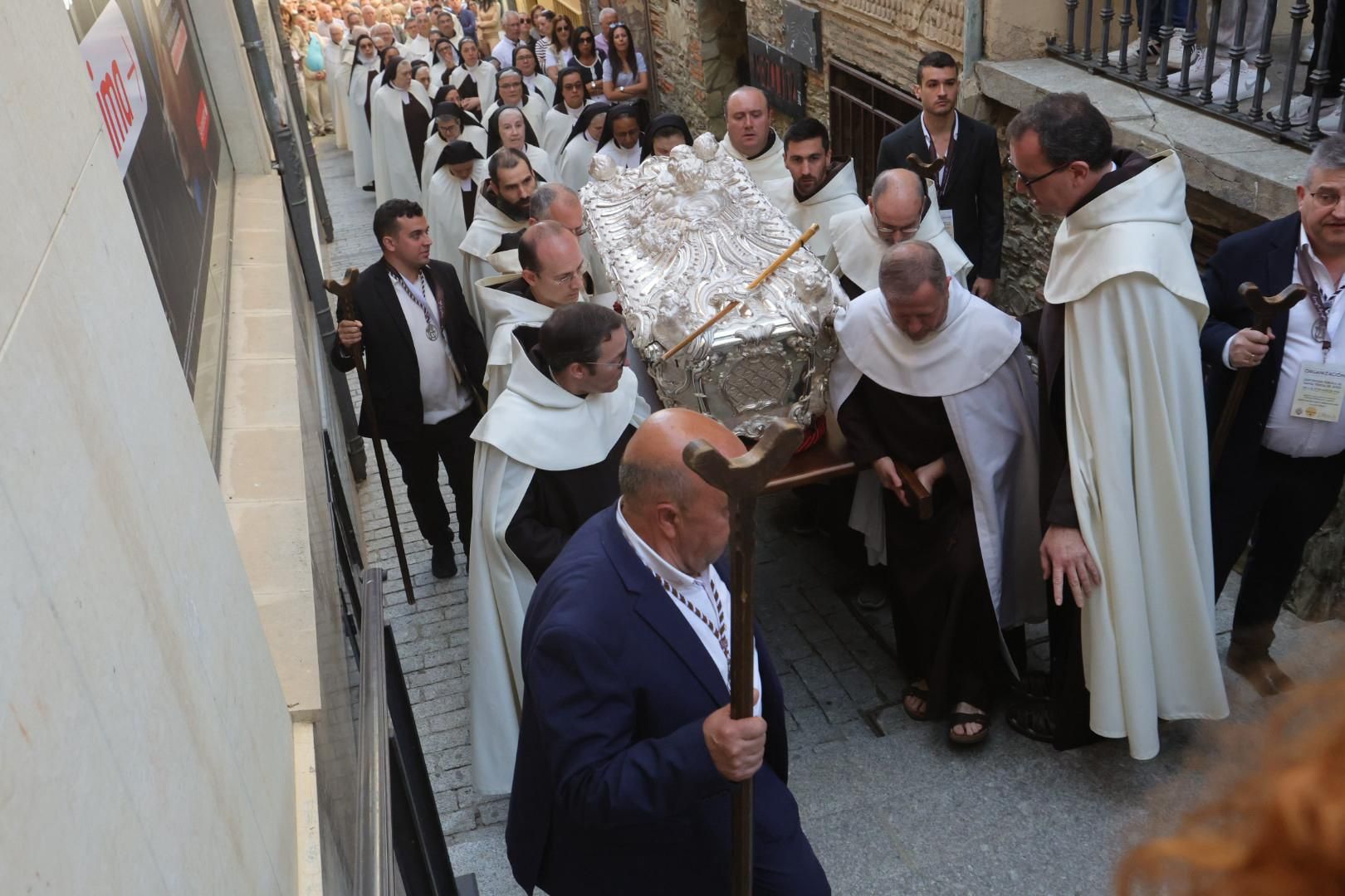 El traslado de Santa Teresa de Jesús en imágenes