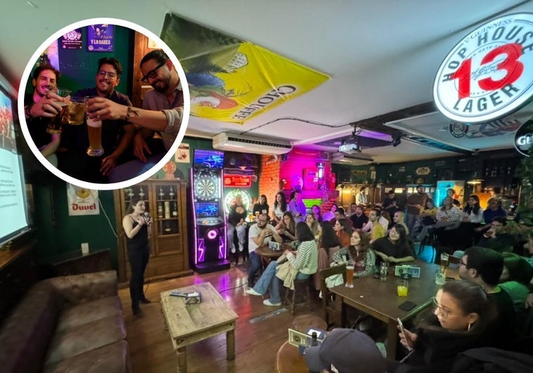 Una de las charlas de PhDrinks; en el círculo, los creadores del proyecto