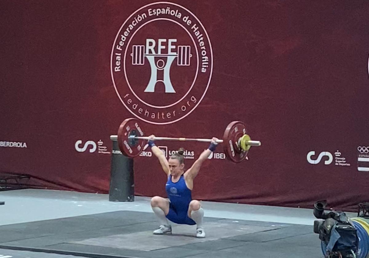Marta García logra la mínima para el Campeonato del Mundo de halterofilia