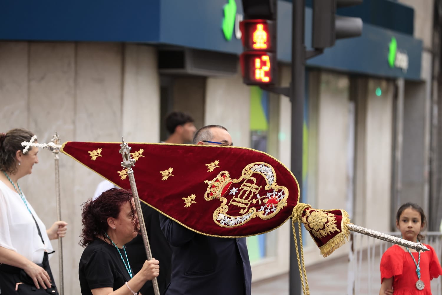 La procesión del Cristo de los Milagros, en imágenes