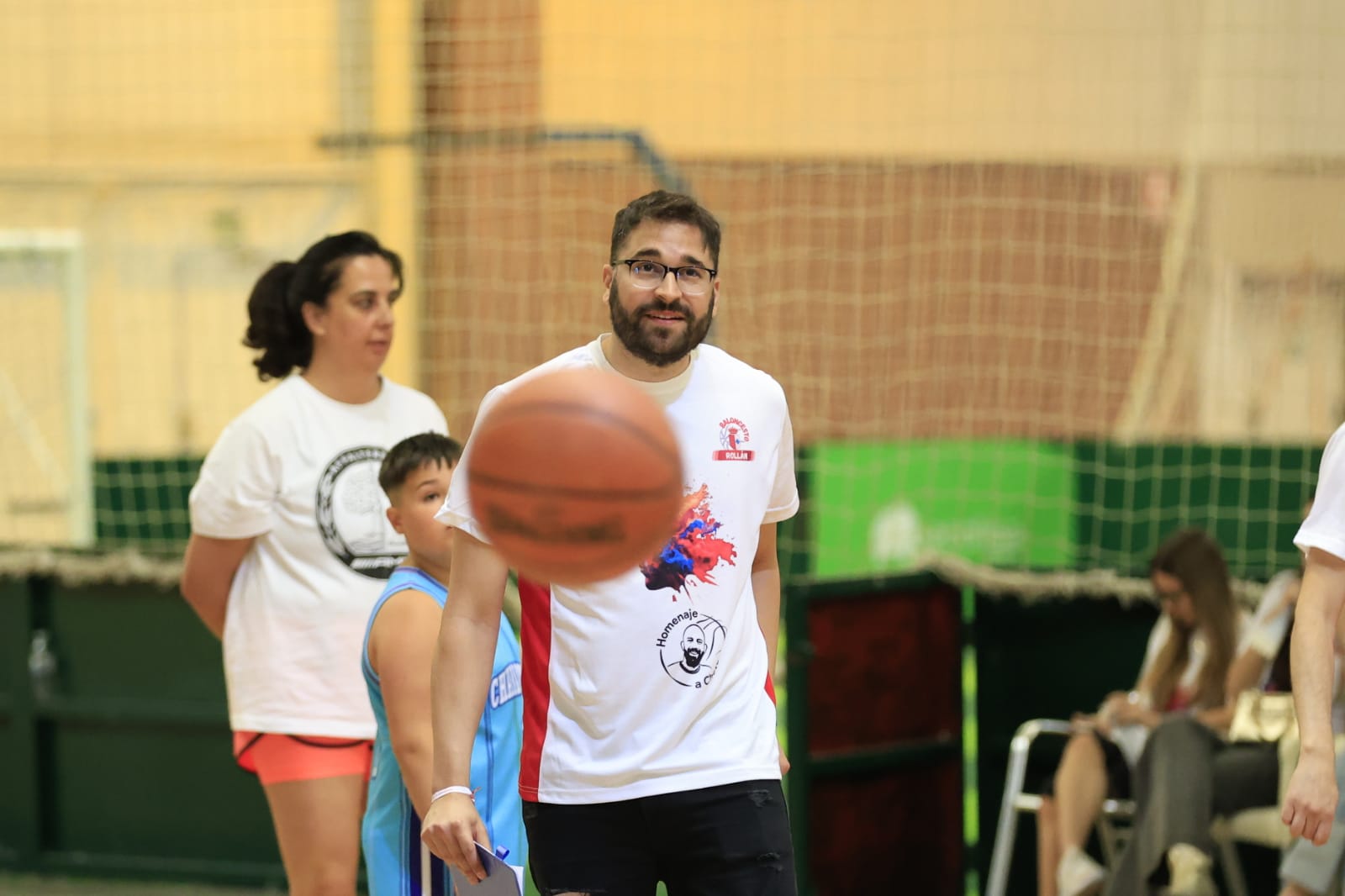 Éxito rotundo de la III Jornada Benéfica de baloncesto en Salamanca por Cheto