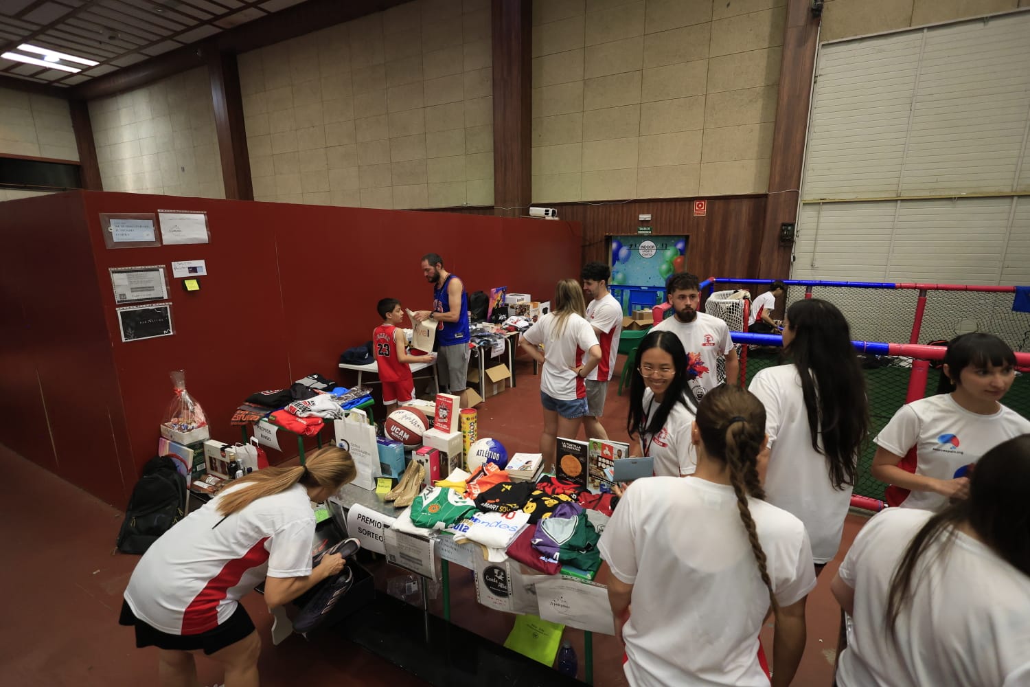 Éxito rotundo de la III Jornada Benéfica de baloncesto en Salamanca por Cheto