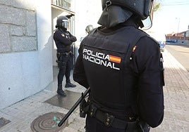 Agentes de la Policía Nacional en un despliegue en Salamanca.