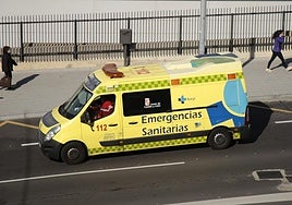 Imagen de archivo de una ambulancia