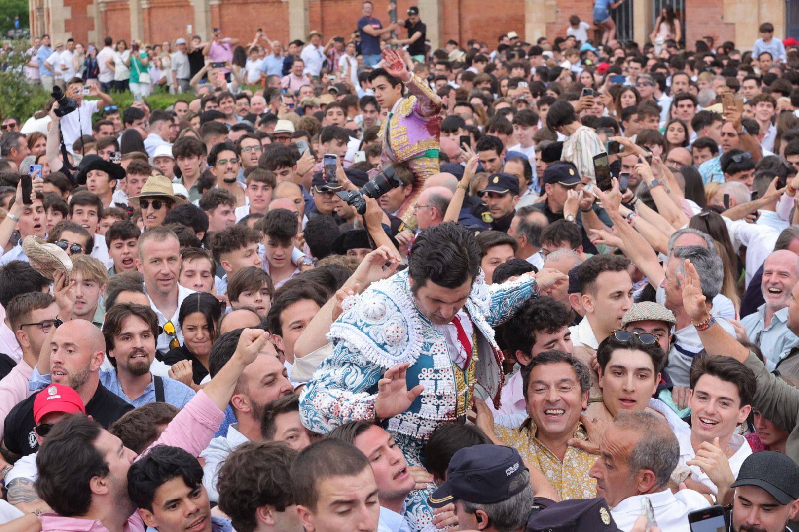 La histórica puerta grande de Morante en La Glorieta, en imágenes