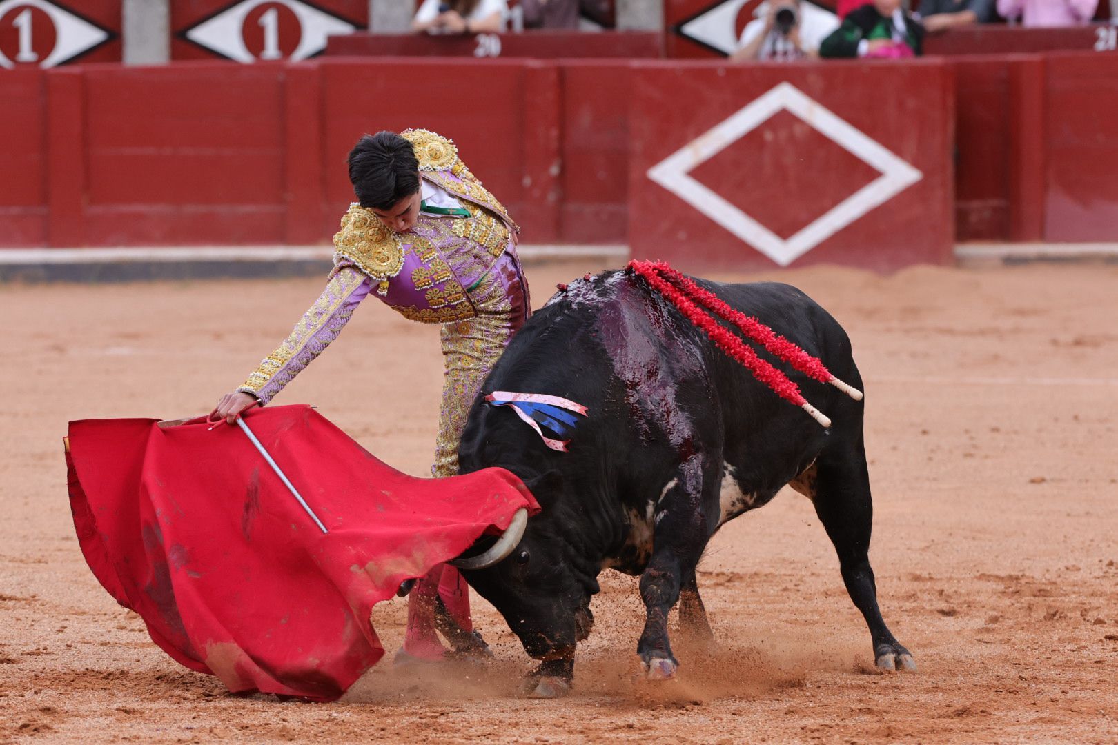 Morante lo vuelve a hacer y contagia su inspiración a Marco Pérez