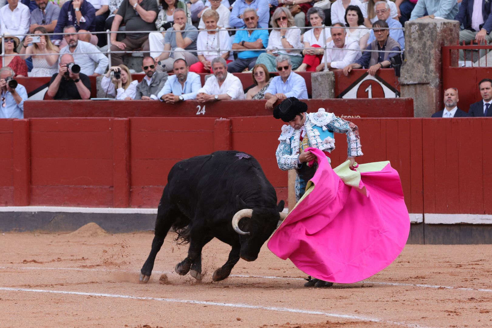 Morante lo vuelve a hacer y contagia su inspiración a Marco Pérez