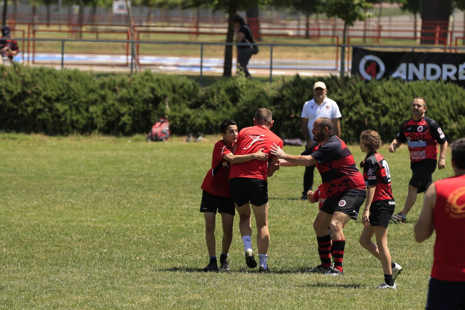 El Salamanca Rugby Club despide la temporada con una gran torneo