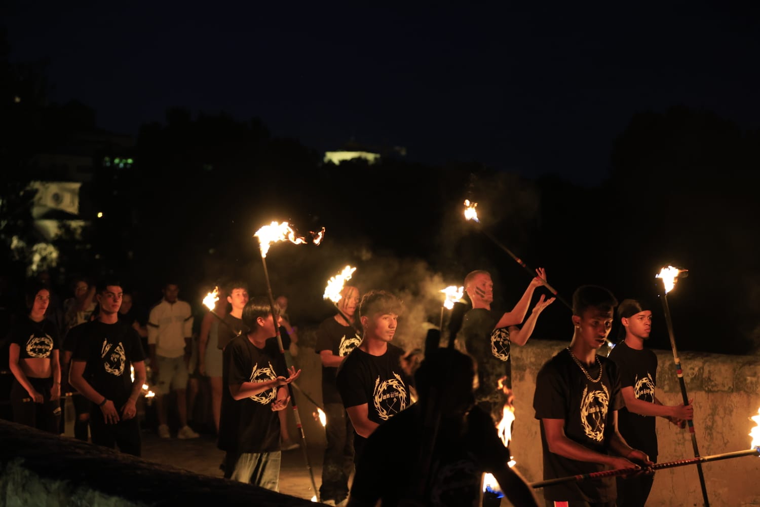 Los barcos de fuego iluminan la segunda jornada del Fácyl en Salamanca