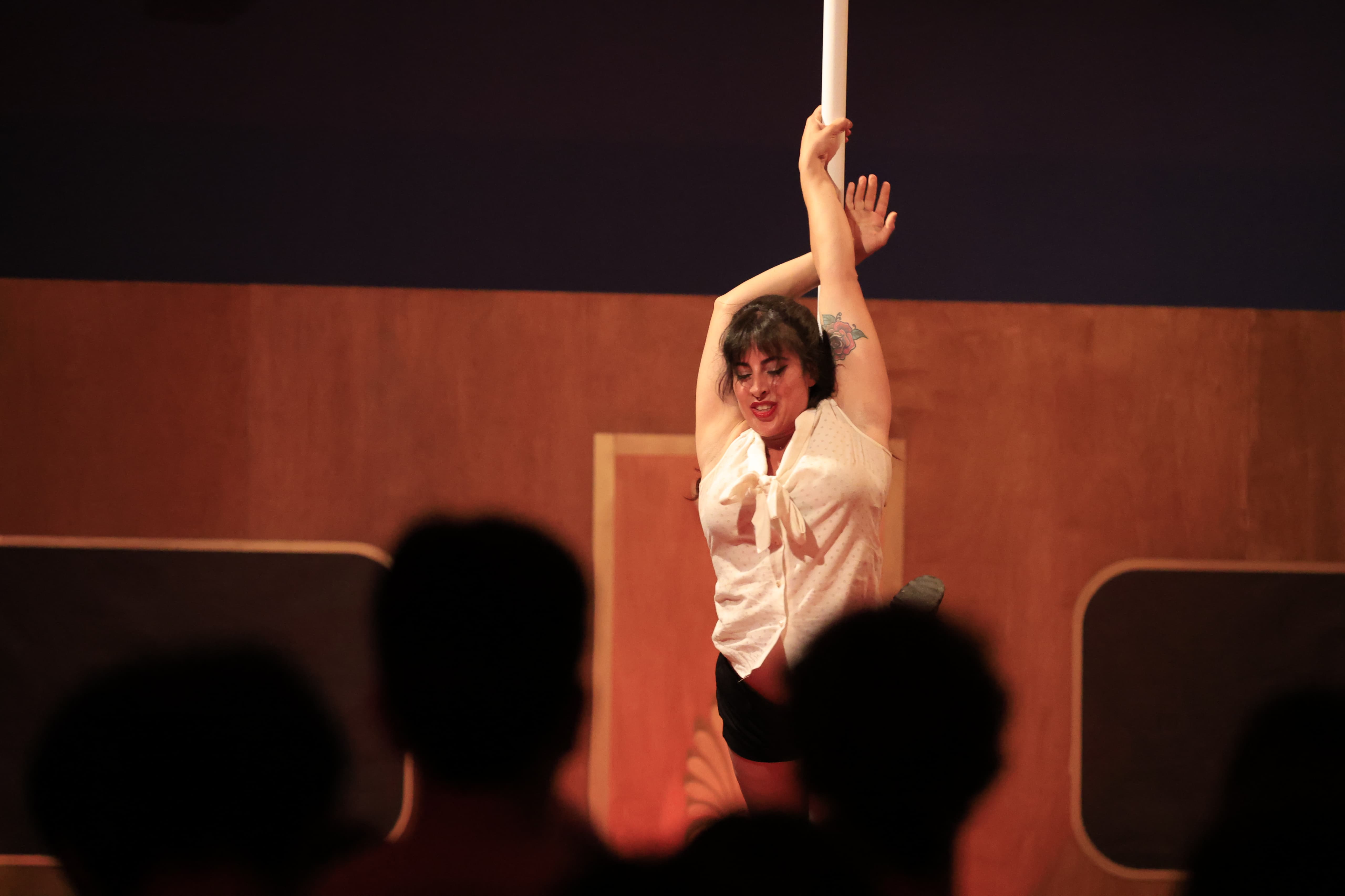 Teatro interactivo y Carlos Escobedo cierran el Fàcyl 2025