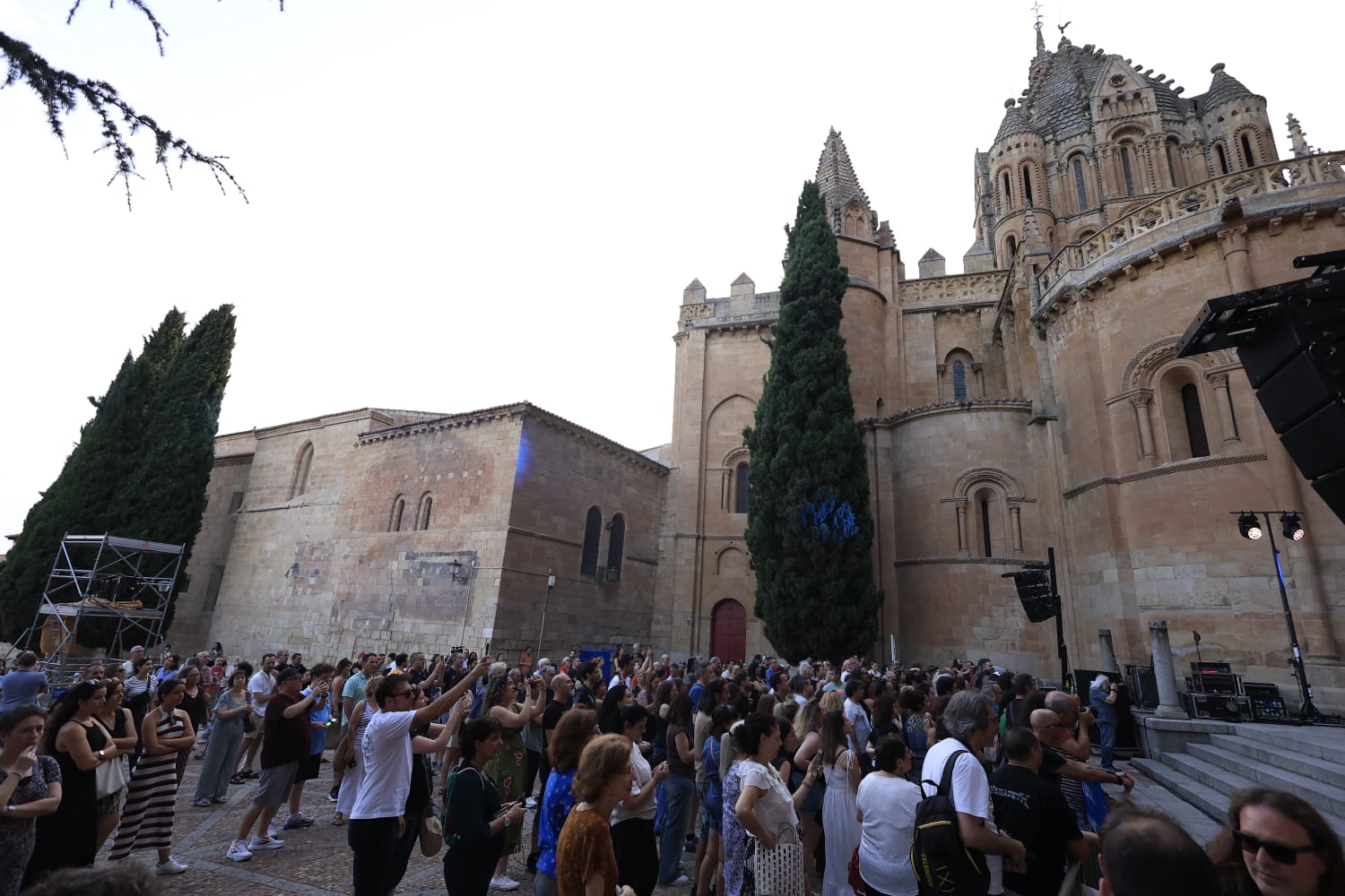 Teatro interactivo y Carlos Escobedo cierran el Fàcyl 2025