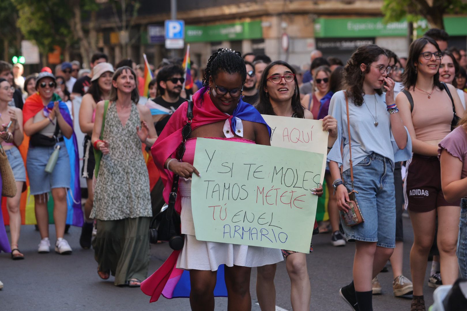Salamanca marcha por los derechos LGTB+ en una manifestación cargada de reivindicación