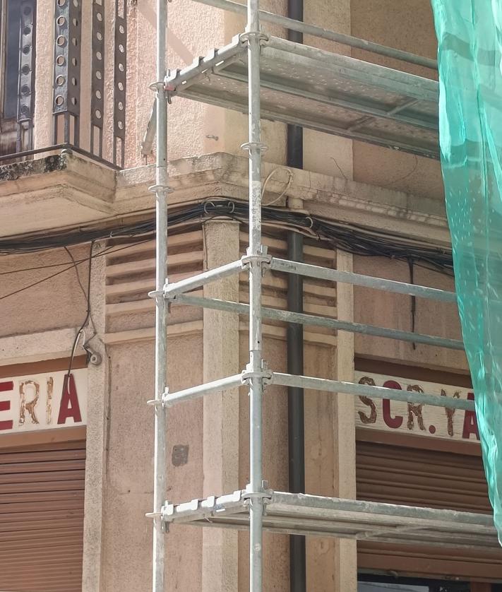 Imagem secundária 2 - o rótulo peculiar de um antigo comércio de Salamanca que desapareceu durante um trabalho