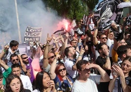 Seguidores de Unionistas de Salamanca en un recibimiento al equipo la pasada temporada.