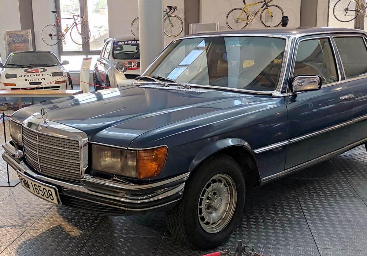 El coche que utilizó la mujer de Franco estará en el Museo de la Automoción de Salamanca