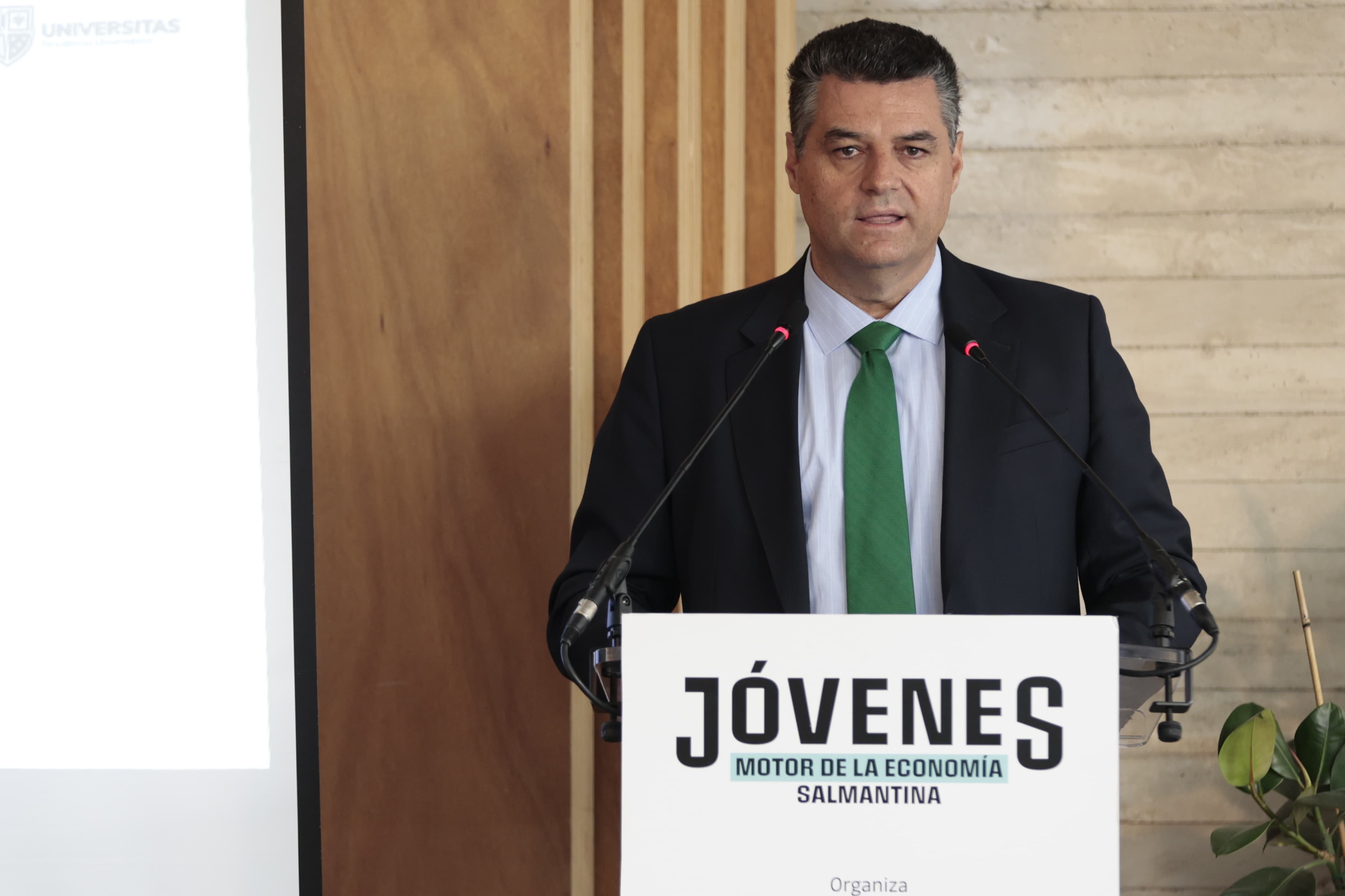 En imágenes, el foro «Jóvenes, motor de la economía salmantina» de Salamancahoy