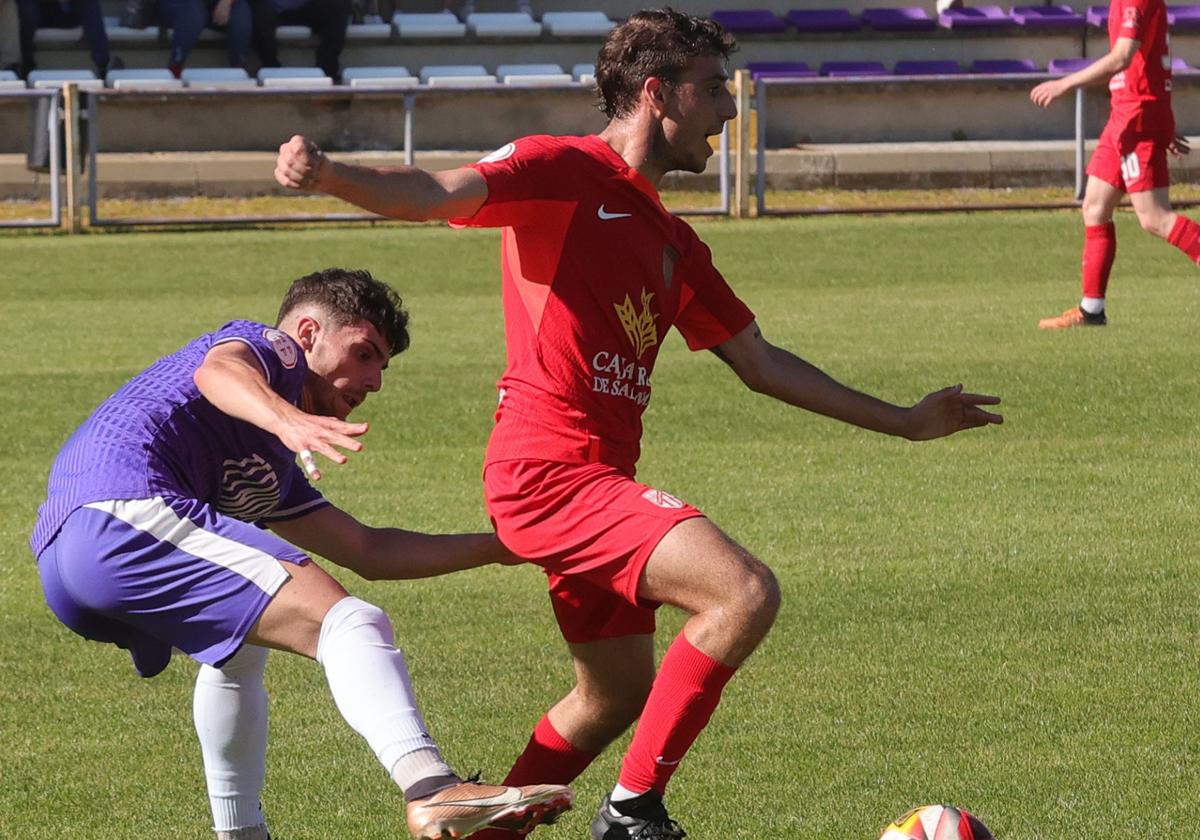 Partido de UD Santa Marta contra CD Becerril en una imagen de archivo