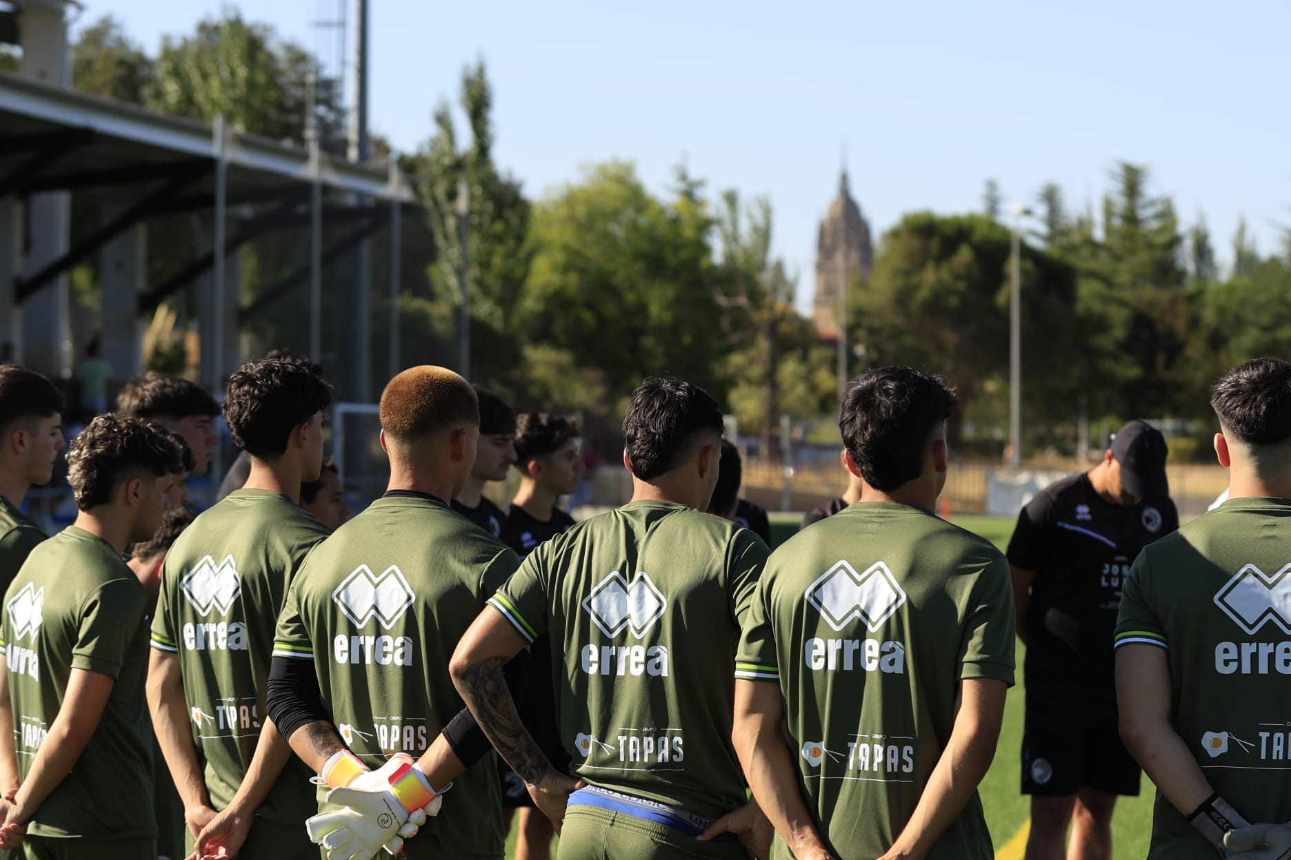 El primer entrenamiento de Unionistas de Salamanca, en imágenes