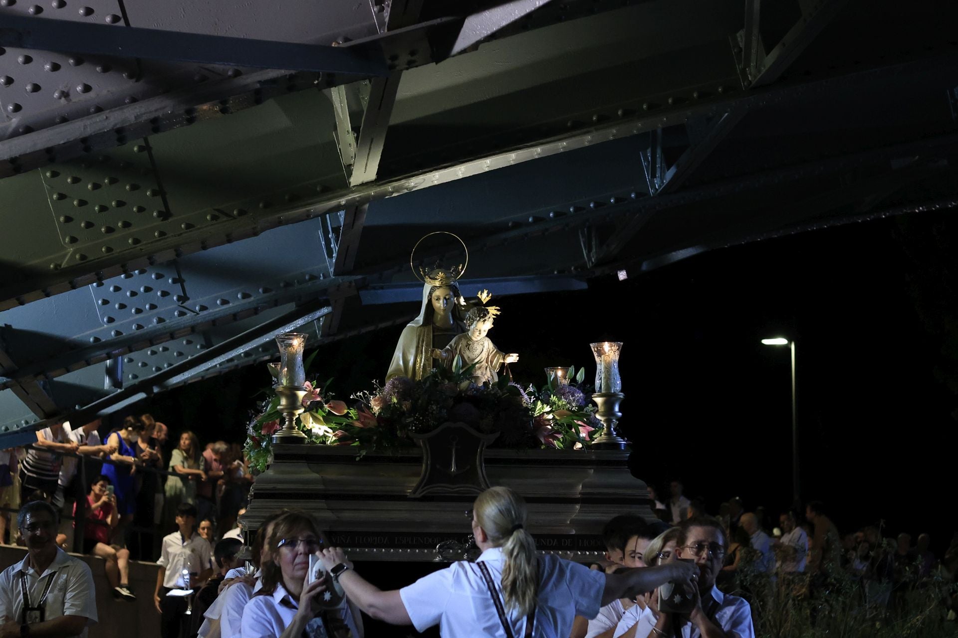 En imágenes, la procesión de la Virgen del Carmen en Salamanca