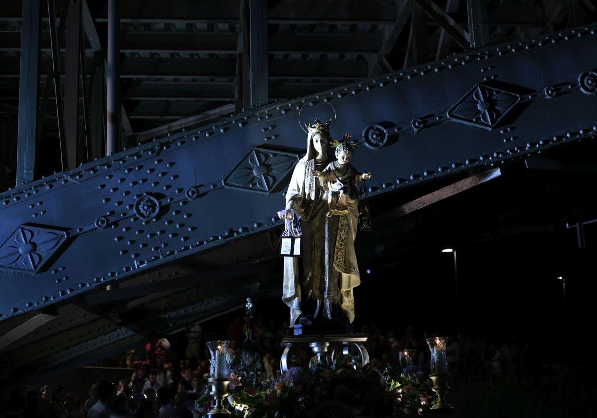 En imágenes, la procesión de la Virgen del Carmen en Salamanca