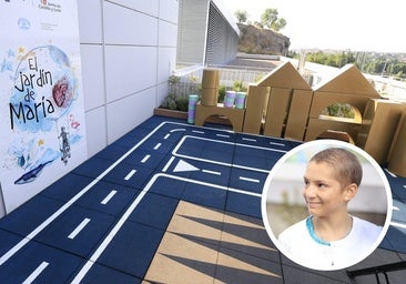 La azotea del hospital de Salamanca se convierte en un parque para niños con cáncer